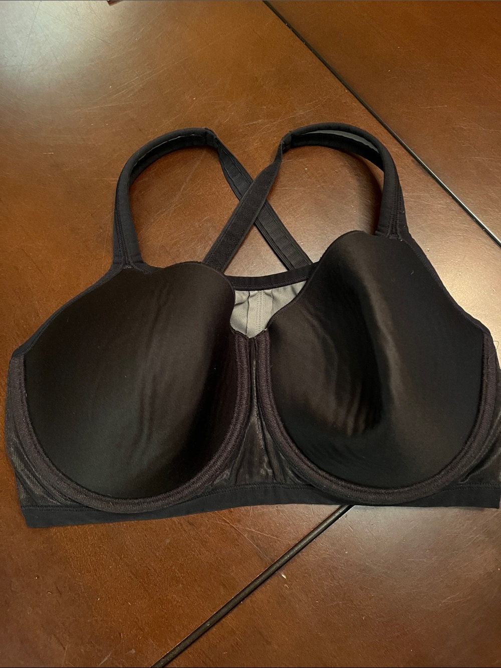Natori Black Underwire racer back Bra high impact reversible bra